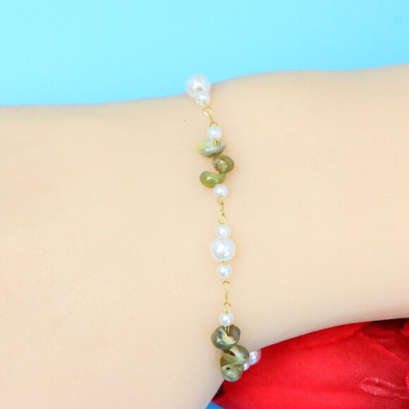 Chic & Stylish Bracelet – A Thoughtful Gift for Women and Girls, DYC1326 - Picture 7 of 10